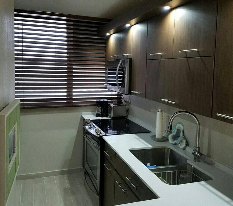 1St Floor, A/C Everywhere, Balcony With Beach View In Luquillo Exterior photo